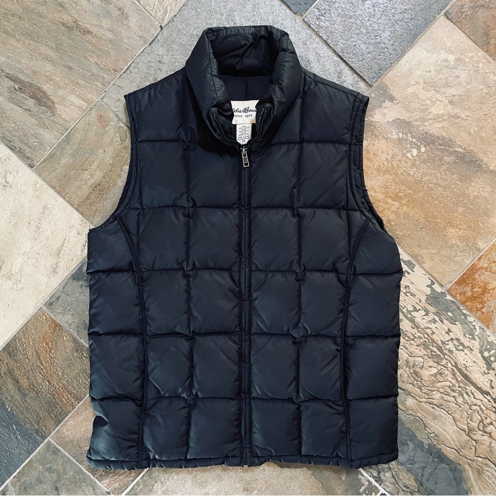Eddie Bauer•100% Down-Filled Vest•XS•Black•Invisible Zip Pockets•Machine Wash🌼